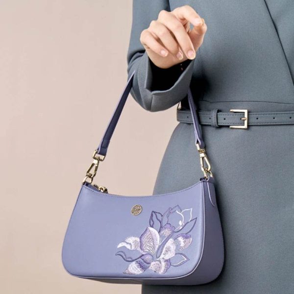 Satin Quilted Box Clutch - Image 4