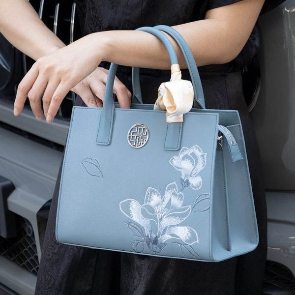 Metallic Rose Gold Shoulder Satchel - Image 4