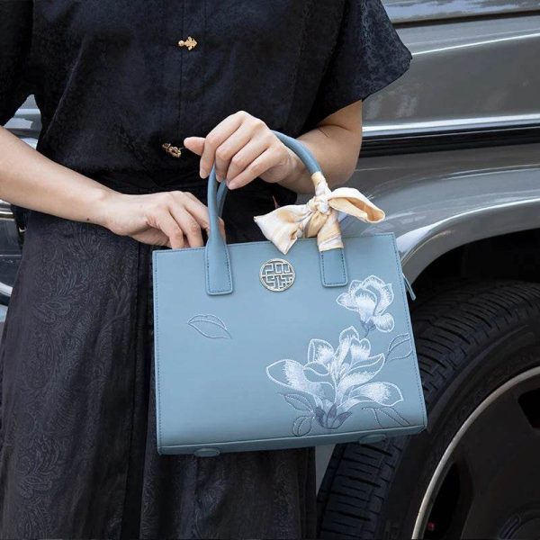 Metallic Rose Gold Shoulder Satchel - Image 3