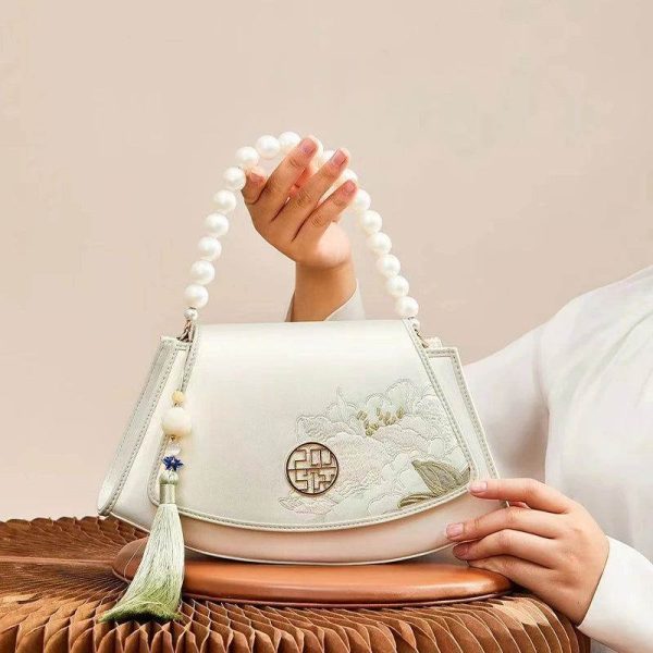 Croc-Embossed Box Bag - Image 5