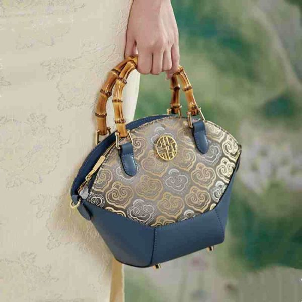 Quilted Satin Evening Bag - Image 4