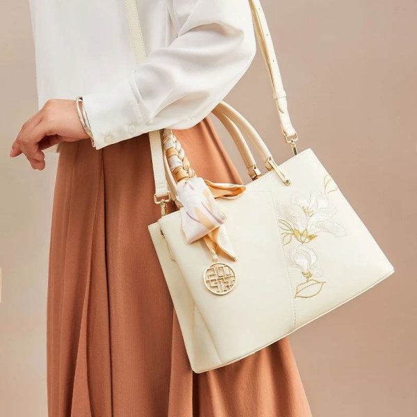Velvet Quilted Messenger Tote - Image 2