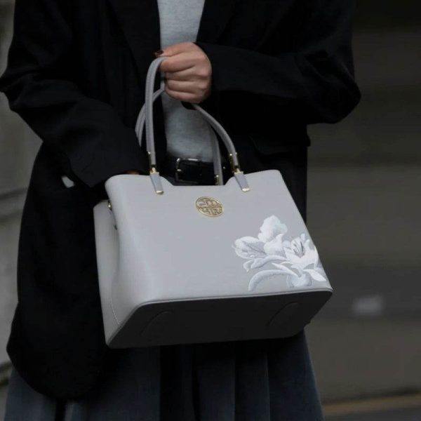 Raffia Braided Crossbody Tote - Image 2