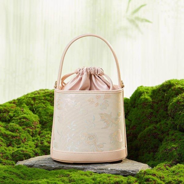 Canvas Embroidery Crescent Bag - Image 4