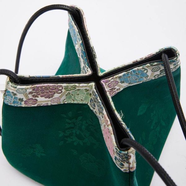 Embroidered Velvet Shoulder Bag - Image 3