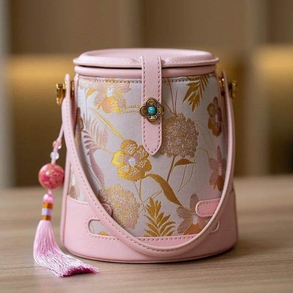 Quilted Faux Leather Tote - Image 3