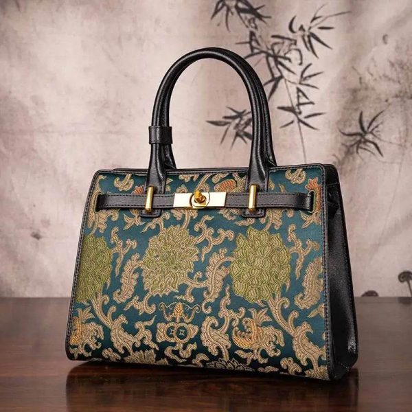 Velvet Mini Frame Bag - Image 3