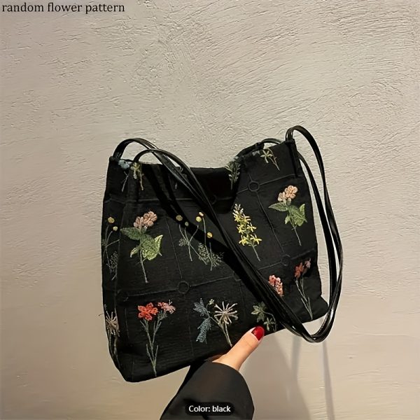Croc Print Leather Shoulder Tote - Image 3
